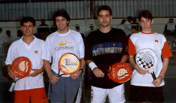 Jardim-Pizzorno y Lisboa-Gomez (foto: Federación Paranaense de Padel)