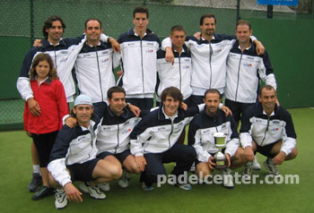 El campeon masculino (foto: Padel de Cantabria)