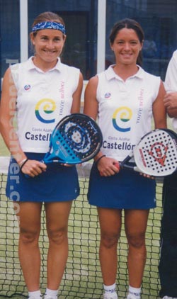 Caro Navarro y Paula Eyheraguibel