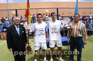 Bela y Díaz en la premiación de Melilla