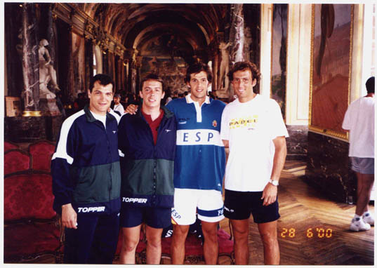 Nerone, Reca, Díaz y Auguste en el Capitolio