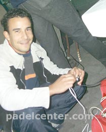 Cuando a Padelcenter se le pelaron los cables, Gonzalo Vilas fue fundamental