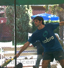Fierro voleando.