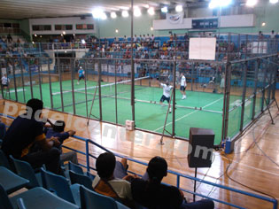 Mil personas durante la final, en el Palacio de los Deportes.